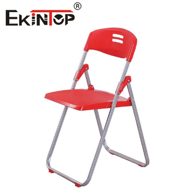Moderner Klappstuhl mit Schreibtisch ergonomisch komfortabel