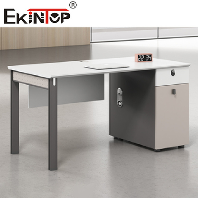 Ausdehnbarer Büro-Arbeitsplatz-stellte modularer Personal-Schreibtisch offene Work Space-Büro-Möbel ein
