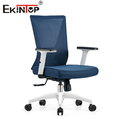 Blaue ergonomische Mesh Office Desk Chair With-Schwenkarme