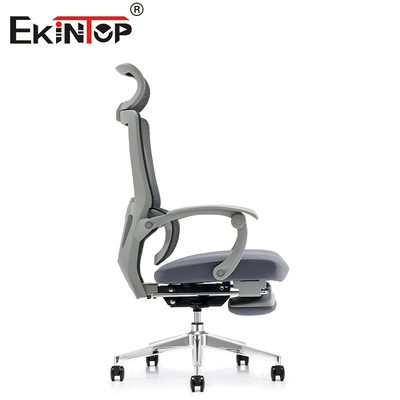 Standard-Gray Office Mesh Chair For-Rückenschmerzen mit Gießmaschinen-Kopflehnen-Sitzplätzen