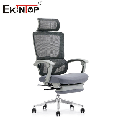 Standard-Gray Office Mesh Chair For-Rückenschmerzen mit Gießmaschinen-Kopflehnen-Sitzplätzen