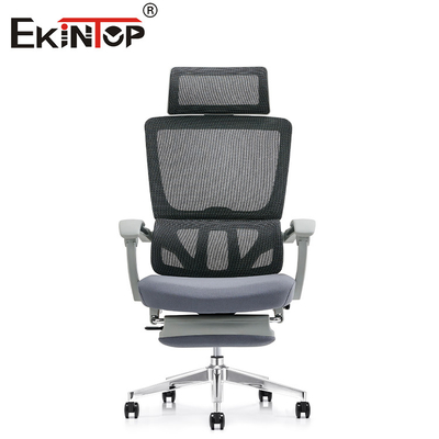 Standard-Gray Office Mesh Chair For-Rückenschmerzen mit Gießmaschinen-Kopflehnen-Sitzplätzen
