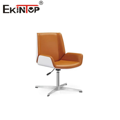 Multifunktionale Bürostühle aus Leder für optimierte und produktive Arbeitsprozesse