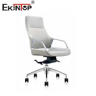 Ergonomischer Bürostuhl aus Leder, maßgeschneiderte Unterstützung für lange Arbeitszeiten