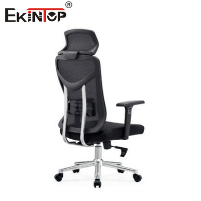 Schwarzer, hochrückender, verstellbarer, ergonomischer Bürostuhl, moderner Stil