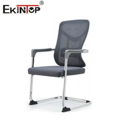 Komfortable Bürostühle mit Mesh-Rückenlehne mit Metallrahmenstruktur