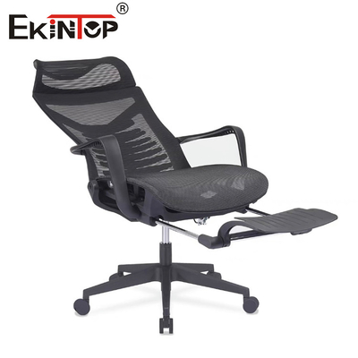 Komfortabler Bürostuhl aus ergonomischem Mesh, geeignet für die Verwendung im Büro