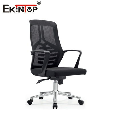 Mittlerer Rücken Executive Black Mesh Bürostuhl mit Drehrädern für die Arbeit