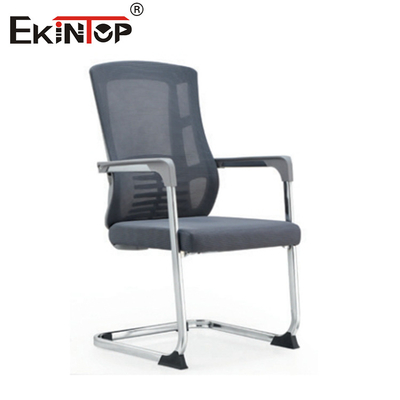 Bequemer Mesh Back Office Stuhl mit Polster Sitz und Armlehnen