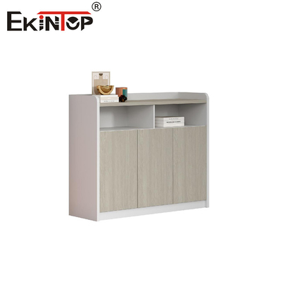 Design im minimalistischen Stil Holzbuchregal und Aktenkasten für das Home Office