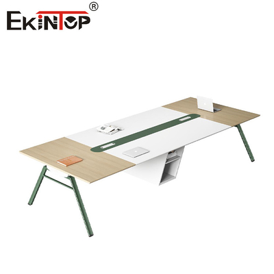 Konferenztisch im modernen Büro Stil Holzmaterial Metallbeine anpassbar