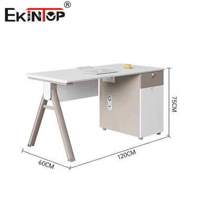 Bürobedeckung Extrusionen Stahlprofile Büromöbel Arbeitsraum