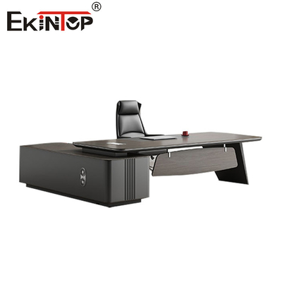 Ergonomisch gestaltete Schreibtische