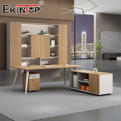 Speziell entworfene Führungskraft Tisch Büro Schreibtisch Maßgeschneiderter Schreibtisch