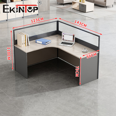 Büro-Schreibtisch mit Schließfach
