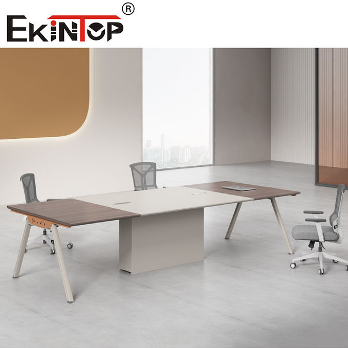 BüroKonferenztisch